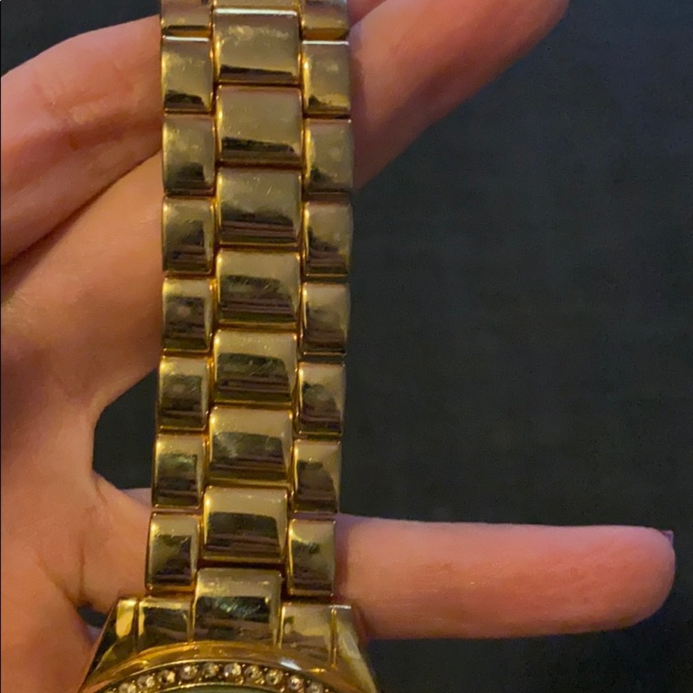 Gold Watch - Picture 3 of 4